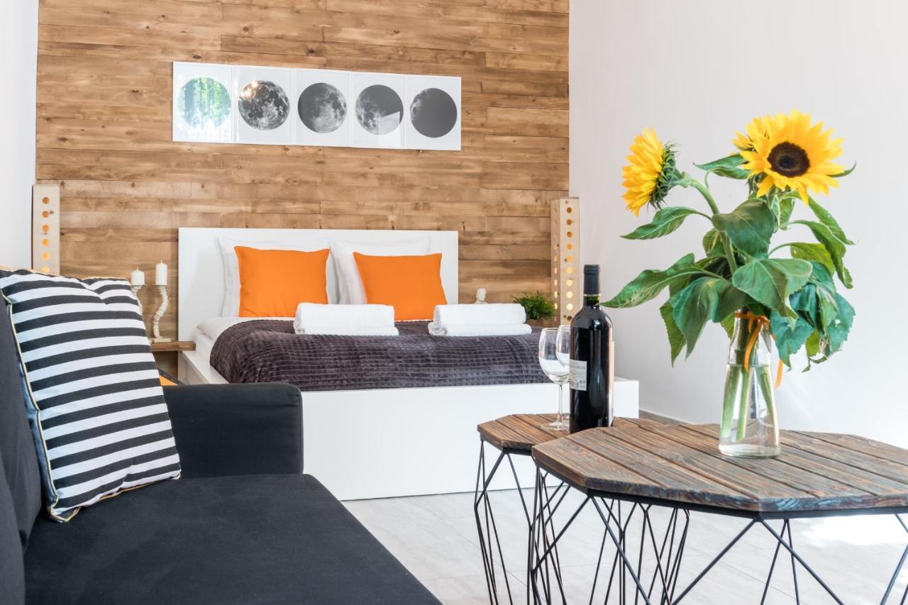 Cracow Best Location Apartment With Garden By Cozyplace Cracovia Exterior foto