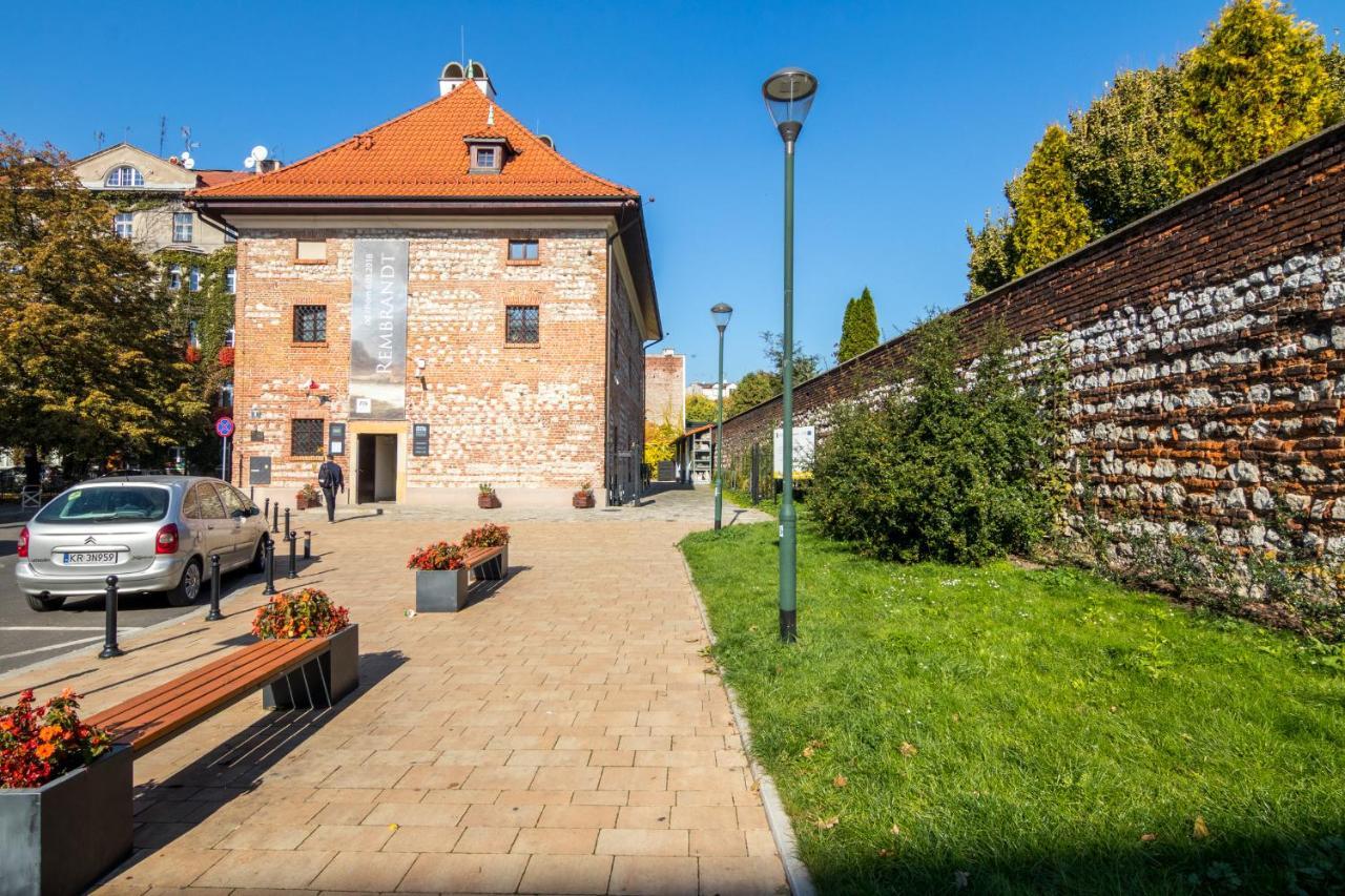 Cracow Best Location Apartment With Garden By Cozyplace Cracovia Exterior foto