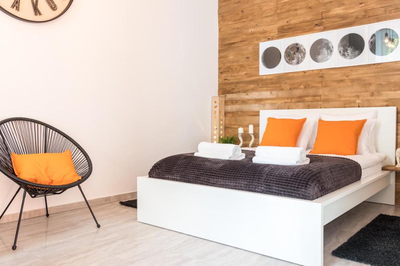 Cracow Best Location Apartment With Garden By Cozyplace Cracovia Exterior foto
