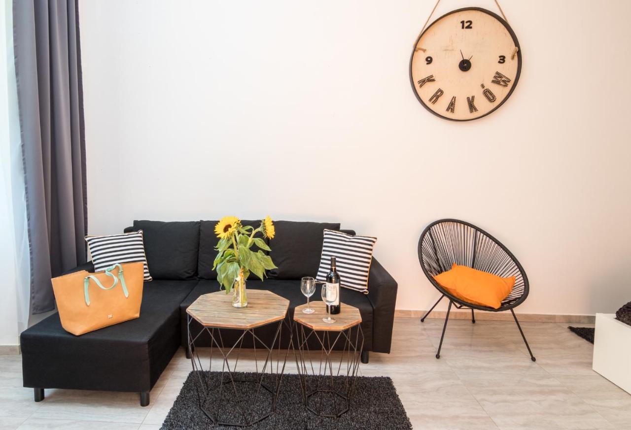 Cracow Best Location Apartment With Garden By Cozyplace Cracovia Exterior foto
